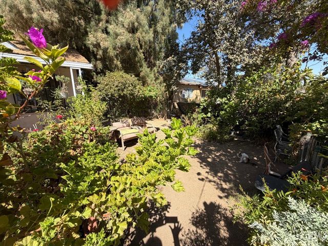 630 Beverly Drive, Bakersfield, CA 93307