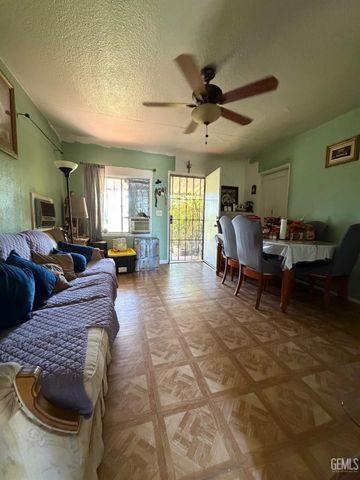 630 Beverly Drive, Bakersfield, CA 93307