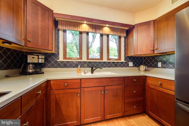 1618 GARFIELD AVE, Reading, PA 19610