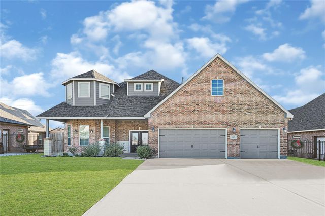 719 Cold Spring Drive, Baytown, TX 77523