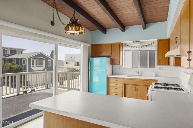 113 La Granada Street, Oxnard, CA 93035
