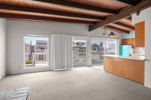 113 La Granada Street, Oxnard, CA 93035