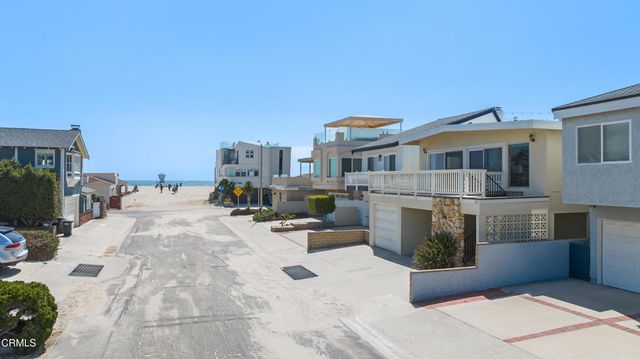 113 La Granada Street, Oxnard, CA 93035