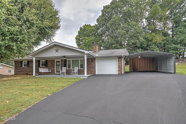 393 Mosswood Lane, Bristol, VA 24201