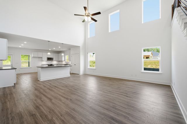 7247 Fairlawn Dr, Fairview, TN 37062