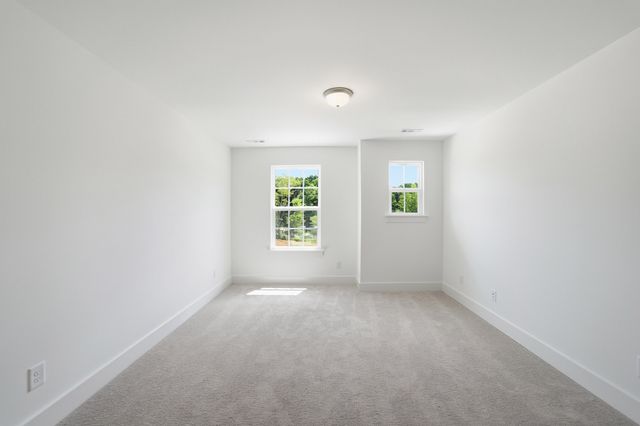 7247 Fairlawn Dr, Fairview, TN 37062