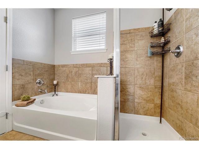 15470 Canyon Rim Dr 202, Englewood, CO 80112