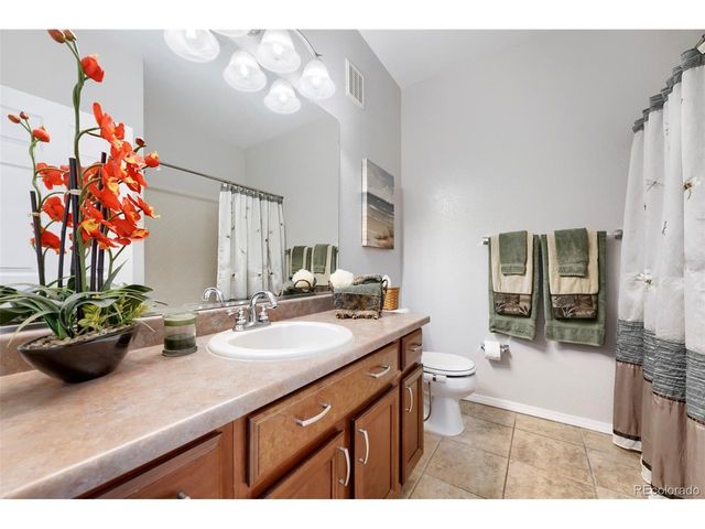 15470 Canyon Rim Dr 202, Englewood, CO 80112