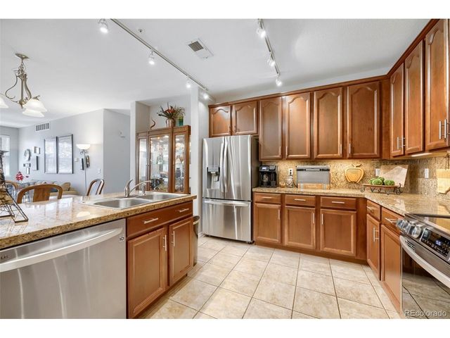 15470 Canyon Rim Dr 202, Englewood, CO 80112