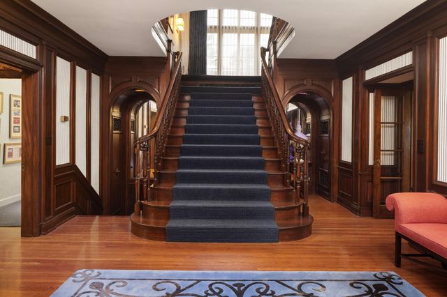 4415 E Lake Harriet Parkway, Minneapolis, MN 55419