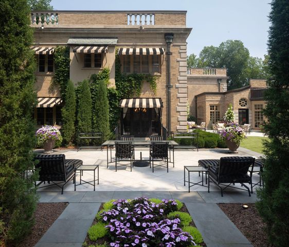 4415 E Lake Harriet Parkway, Minneapolis, MN 55419