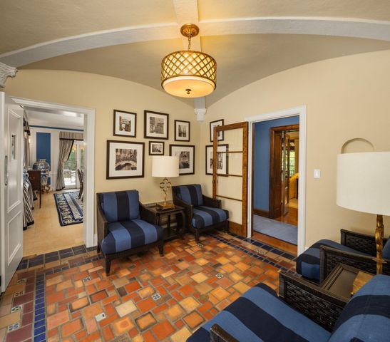 4415 E Lake Harriet Parkway, Minneapolis, MN 55419