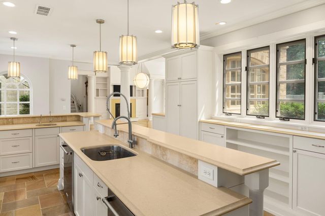 4415 E Lake Harriet Parkway, Minneapolis, MN 55419