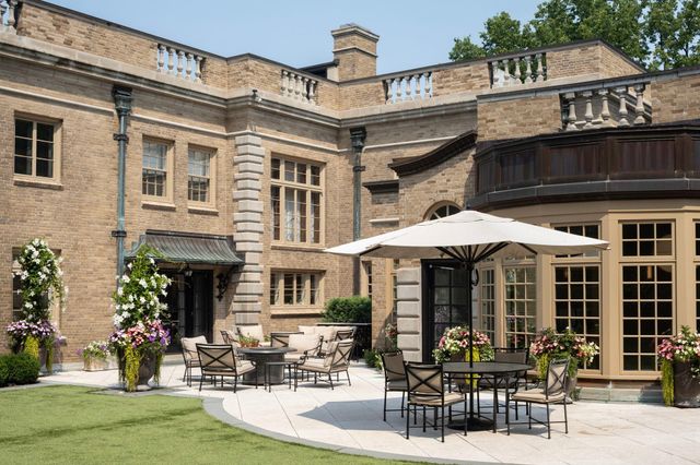 4415 E Lake Harriet Parkway, Minneapolis, MN 55419