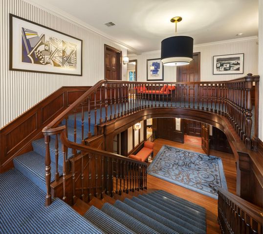 4415 E Lake Harriet Parkway, Minneapolis, MN 55419