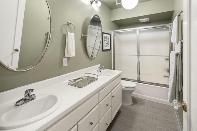 4415 E Lake Harriet Parkway, Minneapolis, MN 55419