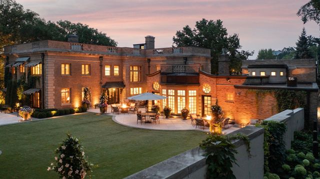 4415 E Lake Harriet Parkway, Minneapolis, MN 55419