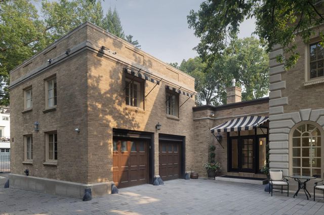 4415 E Lake Harriet Parkway, Minneapolis, MN 55419