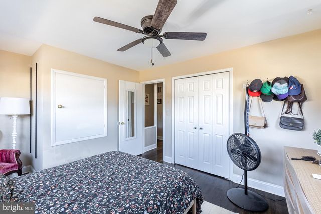 10611 MAPLE ST, Fairfax, VA 22030