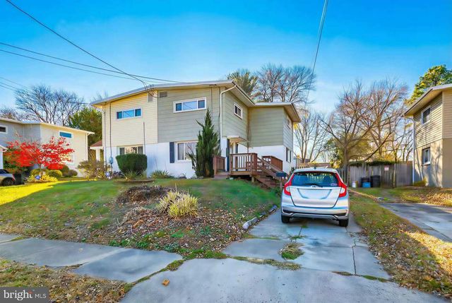 10611 MAPLE ST, Fairfax, VA 22030