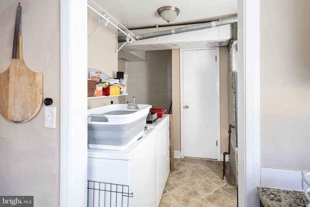 10611 MAPLE ST, Fairfax, VA 22030