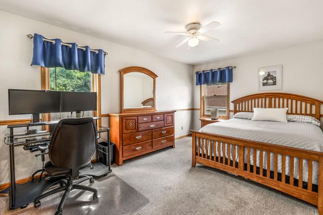 N50W14230 Fairmount AVENUE, Menomonee Falls, WI 53051