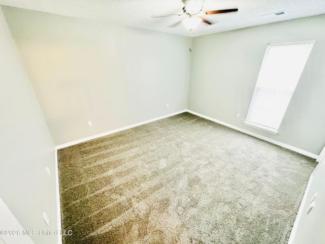 7586 Iris Drive, Southaven, MS 38671