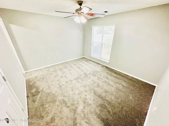 7586 Iris Drive, Southaven, MS 38671