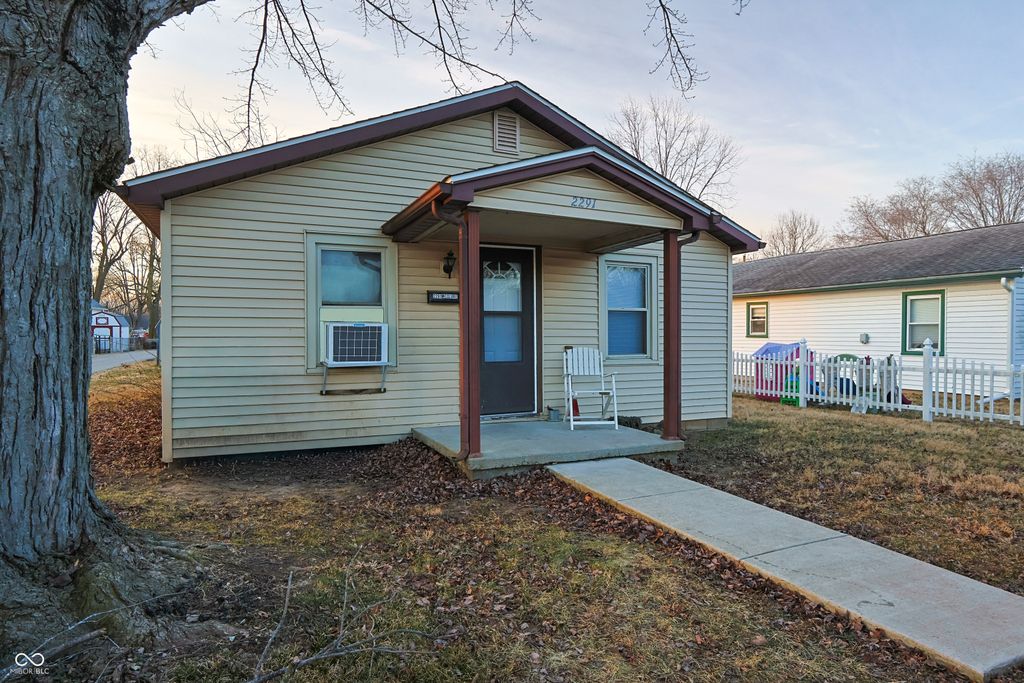 2291 McClure Street, Columbus, IN 47201