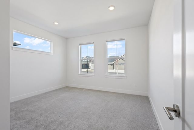 4065 SW 47th Street, Redmond, OR 97756