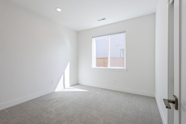 4065 SW 47th Street, Redmond, OR 97756