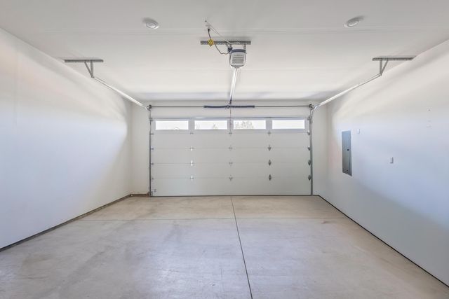 4065 SW 47th Street, Redmond, OR 97756