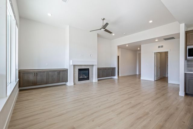 4065 SW 47th Street, Redmond, OR 97756