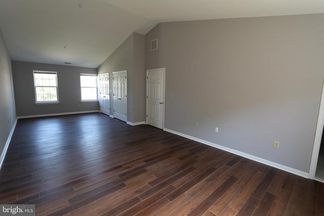 5213 ZEPHYR AVE, Clinton, MD 20735