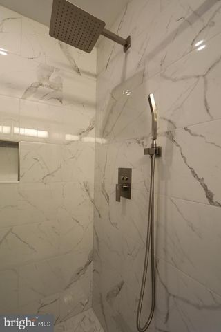 5213 ZEPHYR AVE, Clinton, MD 20735