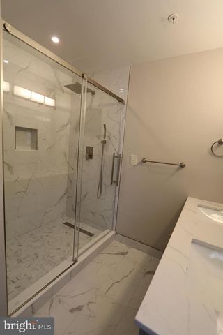 5213 ZEPHYR AVE, Clinton, MD 20735