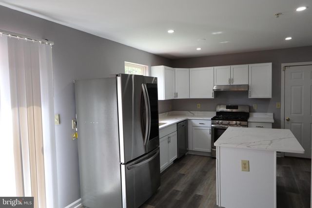 5213 ZEPHYR AVE, Clinton, MD 20735