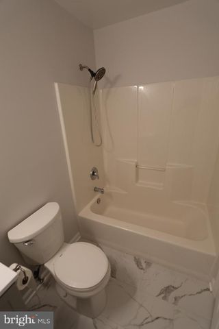 5213 ZEPHYR AVE, Clinton, MD 20735