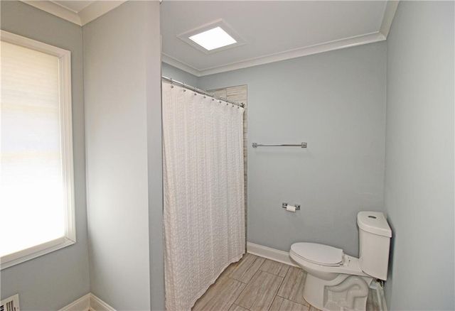 1131 Milmar NW Drive, Atlanta, GA 30327