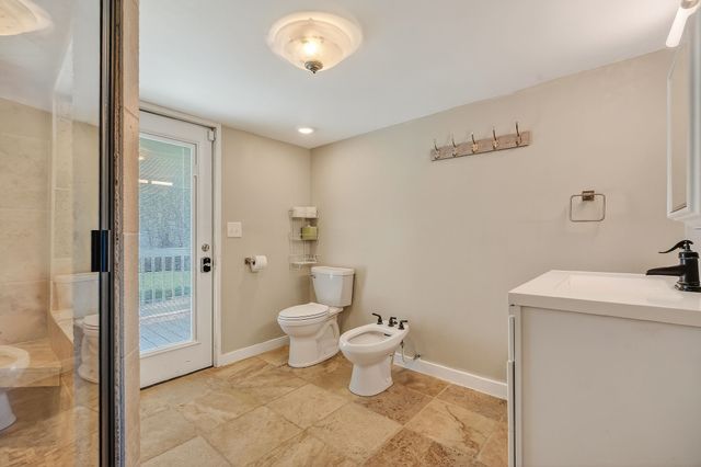 1410 College St, Spencer, TN 38585