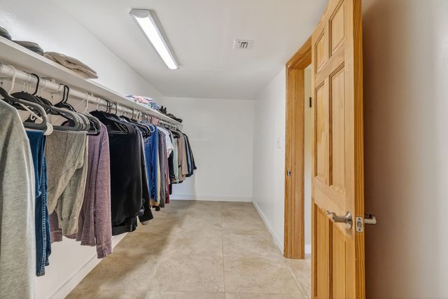 1410 College St, Spencer, TN 38585