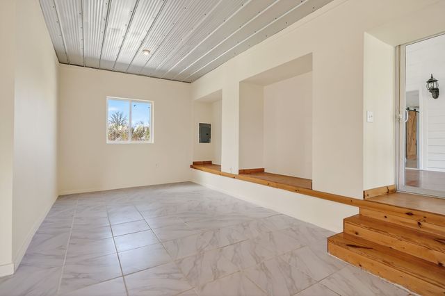 1410 College St, Spencer, TN 38585