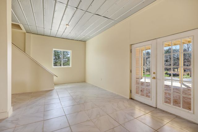 1410 College St, Spencer, TN 38585