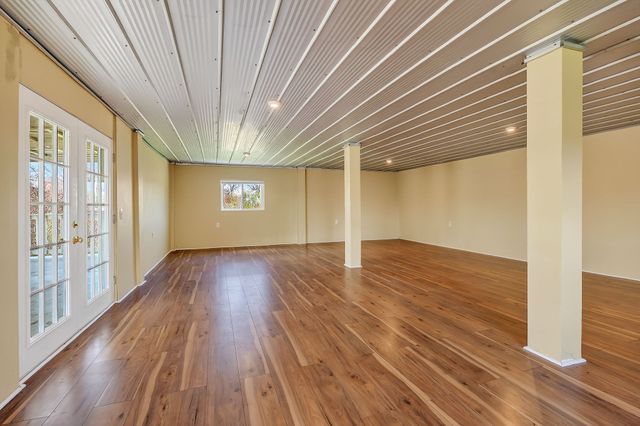 1410 College St, Spencer, TN 38585