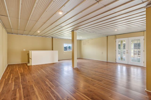 1410 College St, Spencer, TN 38585