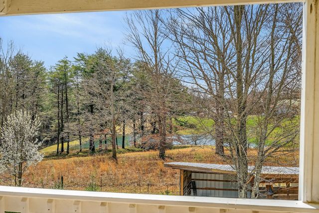 1410 College St, Spencer, TN 38585