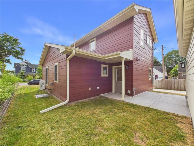 2913 N 4th Street, Minneapolis, MN 55411