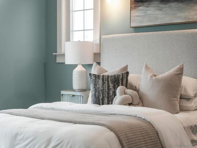 816 F, Coronado, CA 92118