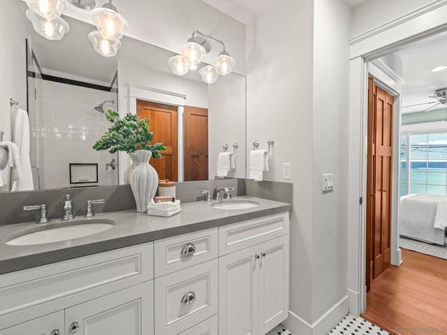 816 F, Coronado, CA 92118