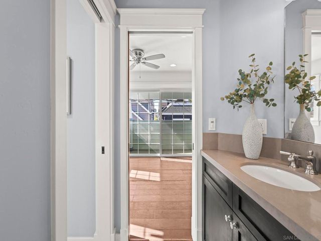 816 F, Coronado, CA 92118